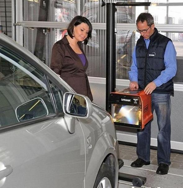 Sehr zu emfpehlen: der Lichttest. Foto: TÜV Nord/auto-reporter.net